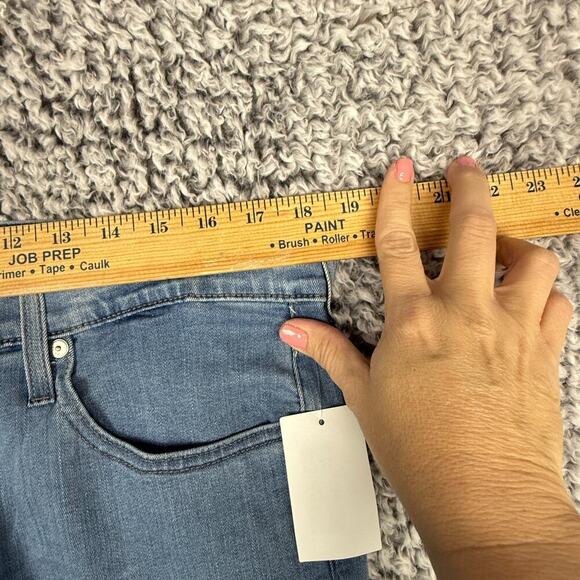 Paige Normandie Straight Leg Jeans Light Denim Donnelly Blue Jeans Sz 35 Men's - Picture 11 of 16